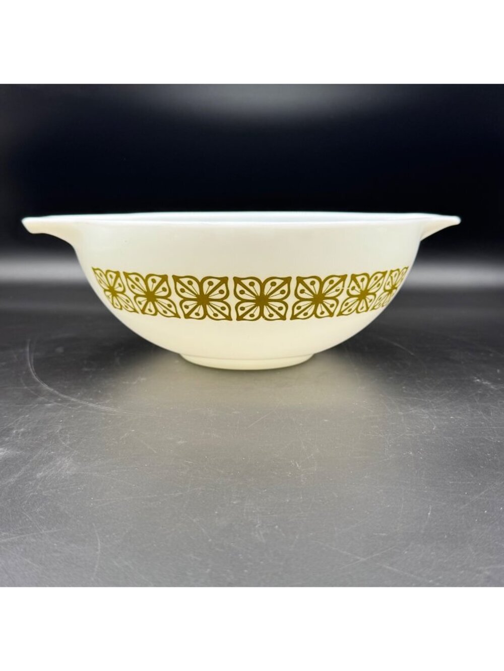 Vintage Pyrex Avocado Green Scroll Milk Glass Mixing Bowl Collectible Kitchen